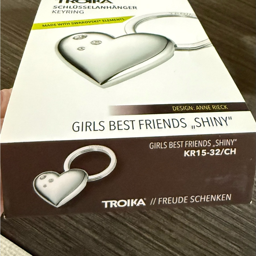 Silver Heart Keyring - Picture 10 of 14